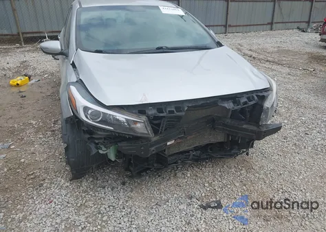 2017 Kia Forte Lx из США, поврежденный, VIN KNAFK5A81H5669587